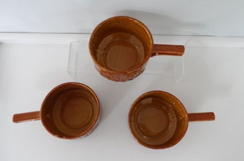 Listing 3 of 4 for CROWN LYNN - HONEY GLAZE SOUP BOWLS 1187