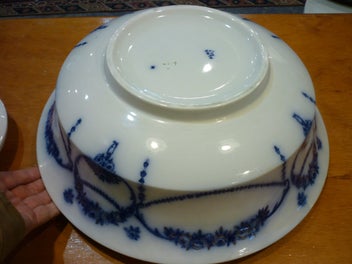 Listing 8 of 10 for BLUE & WHITE WASH JUG & BOWL H&K ENGLAND C1930'S.