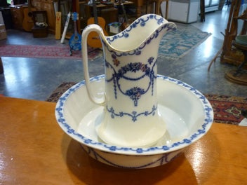 Listing 9 of 10 for BLUE & WHITE WASH JUG & BOWL H&K ENGLAND C1930'S.