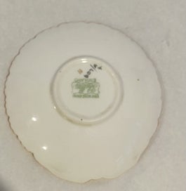 Listing 7 of 8 for Shelley Floral Scalloped Shell Dish White and Orange Spray No 1 - Lovely