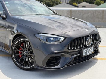 Mercedes-Benz C 63 S 2024 photo 4