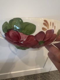 Listing 3 of 8 for 4 x Belle Fiore Soup bowls and saucers