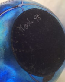 Listing 12 of 18 for <<< EXQUISITE " GARRY NASH '95 " ART GLASS VASE >>>