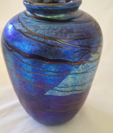 Listing 13 of 18 for <<< EXQUISITE " GARRY NASH '95 " ART GLASS VASE >>>