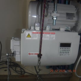 Listing 3 of 7 for Adler leather sewing machine