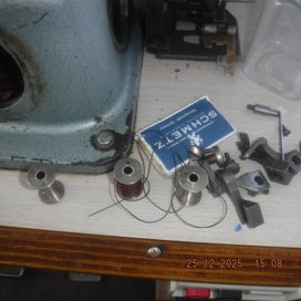 Listing 6 of 7 for Adler leather sewing machine
