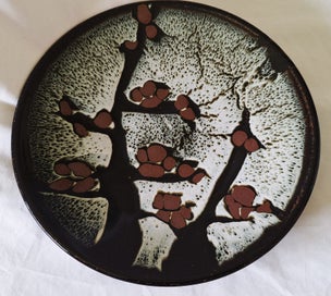 Listing 2 of 19 for +++ EXQUISITE POTTERY CHARGER/FOOTED PLATE +++