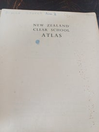 Listing 3 of 5 for Whitcombes NZ Clear School Atlas - 1940