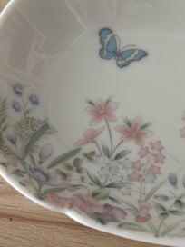 Listing 2 of 3 for Vintage Shibata Japan porcelain dish, butterflies and flowers
