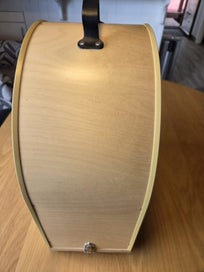 Listing 11 of 13 for Louet S40 Hatbox Suitcase spinning wheel. Numbered Limited Edition.