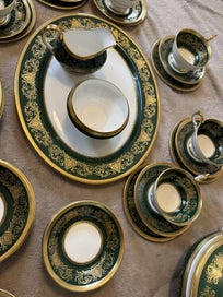 Listing 8 of 15 for RARE 47pc AYNSLEY IMPERIAL 193 – EMERALD & GOLD ENCRUSTED – MINT CONDITION