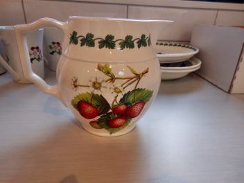 Listing 4 of 4 for Portmeirion Strawberry Fair Staffordshire Jug