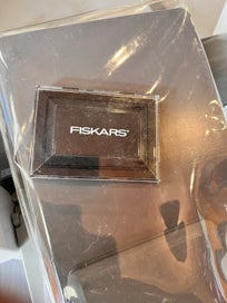 Listing 9 of 9 for Fiskars Die-cutting / Fuse Creative System