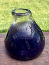Listing 4 of 5 for Heavy Hand-Blown Purple Art Glass Vase – Studio Glass (1kg)