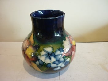 Listing 6 of 6 for MOORCROFT VINTAGE BALUSTER VASE. ? PATTERN