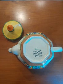 Listing 2 of 2 for Clarice Cliff Bizarre Crocus Octagonal Teapot with Lid, c.1930s