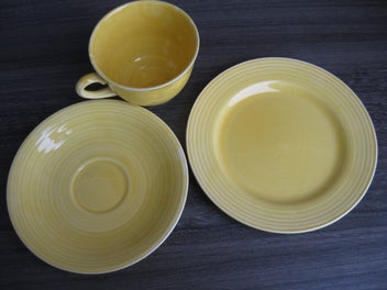 Listing 8 of 8 for Crown Ducal trio