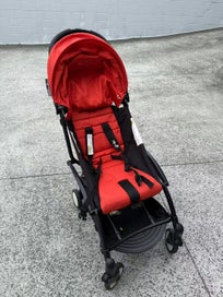 Listing 2 of 4 for Baby stroller