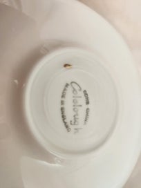 Listing 5 of 9 for ** Vintage Colclough Pale Blue & Gold Guilding Filigree leaves Trio Bone China *