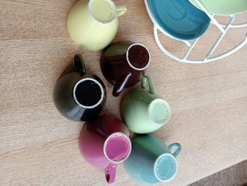 Listing 3 of 9 for Crown lynn tulip cup trios set.