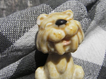 Listing 4 of 10 for Tiger -Wade Whimsey - approx. 3.5 cm tall