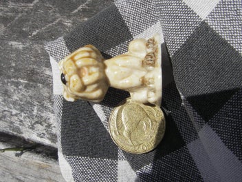 Listing 6 of 10 for Tiger -Wade Whimsey - approx. 3.5 cm tall