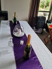 Listing 4 of 4 for Table decorations