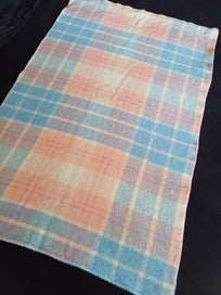 Listing 2 of 2 for Cozi / Co Sleeper bedside sleeper BLANKET- blue / pink a275