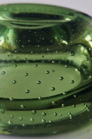 Listing 7 of 13 for <<< MID CENTURY "WHITEFRIARS SEA GREEN " CONTROLLED BUBBLE GLASS BOWL >>>