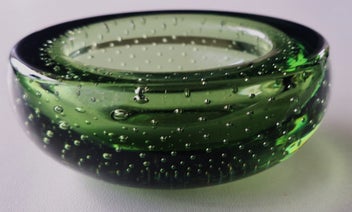 Listing 9 of 13 for <<< MID CENTURY "WHITEFRIARS SEA GREEN " CONTROLLED BUBBLE GLASS BOWL >>>
