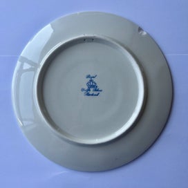 Listing 5 of 7 for Royal Delft Porcelain Wall Plate “Autumn”
