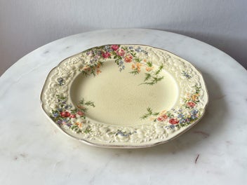 Listing 2 of 9 for Crown Ducal “Florentine” Plate – Embossed Floral, 22.5 cm