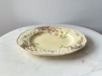 Listing 3 of 9 for Crown Ducal “Florentine” Plate – Embossed Floral, 22.5 cm
