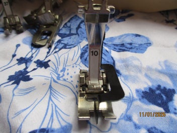 Listing 13 of 17 for Bernina Sewing Machine Feet