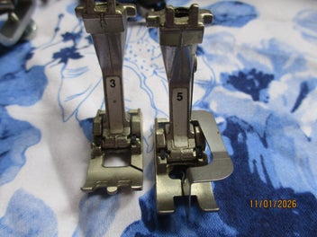 Listing 16 of 17 for Bernina Sewing Machine Feet
