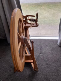 Listing 2 of 6 for Spinning Wheel