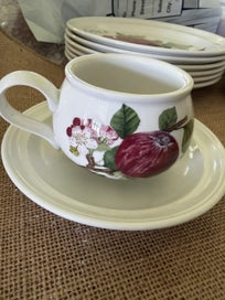 Listing 8 of 8 for Vintage Portmerion "Romantic" teacups shape & Saucers - SIX