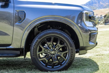 Ford Everest 2025 photo 4