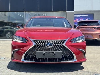 Lexus Es 300H 2026 photo 3