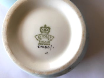 Listing 12 of 14 for 23 piece Aynsley England Bone China Tea set