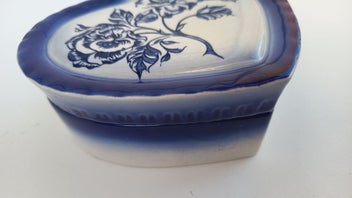 Listing 3 of 8 for *Vintage Carlton Ware blue flower heart trinket dish* VG cond!