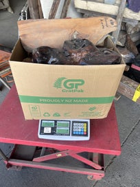 Listing 2 of 11 for 15.7 kg One Lot of Solid Ancient Swamp Kauri Offcuts