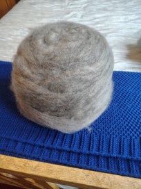 Listing 2 of 2 for Gotland Fine Lambs Wool Carded 585gr