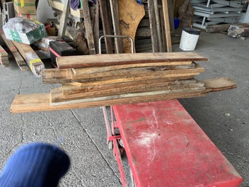 Listing 13 of 20 for 24kg One Lot of Solid Ancient Swamp Kauri Short Timber Pieces