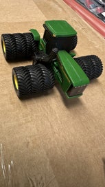 Listing 8 of 13 for JOHN DEERE Ertl Die cast&plastic Tractor 1:64, 4WD with Triples, mini tractor,