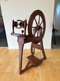 Listing 2 of 4 for Spinning Wheel