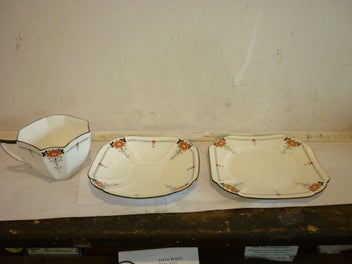 Listing 3 of 6 for SHELLEY ART DECO TRIO. C/S/P . HANDPAINTED