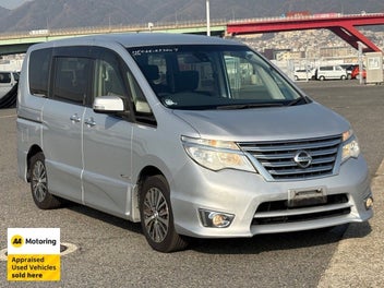 Nissan Serena 2015 photo 3