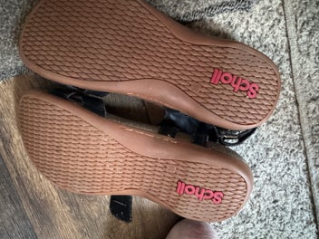 Listing 2 of 2 for Scholls Leather Orthaheel Sandles