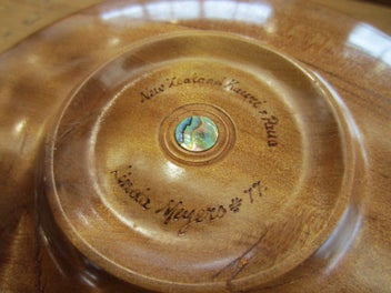 Listing 10 of 11 for Stunning New Zealand Kauri & Paua Bowl by Linda Meyers